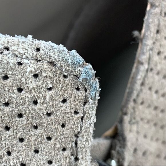 Steve Madden~Women's~” Caliber” Taupe Suede Ankle~Sneakers~Size 8.5M. - Picture 7 of 11